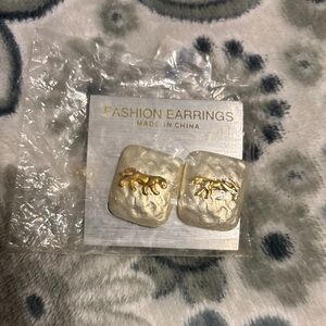 Gold and Cream Textured Earrings